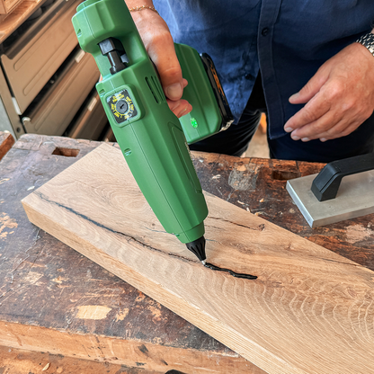 Wood Repair WR 540 PRO Cordless applicator gun with battery
