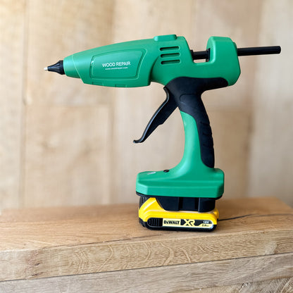 Wood Repair WR 540 PRO Cordless gun mounted on an 18V DeWalt battery via the adapter